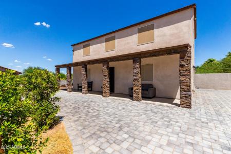 2056 W DOBBINS Road, Phoenix, アリゾナ 85041, アメリカ合衆国