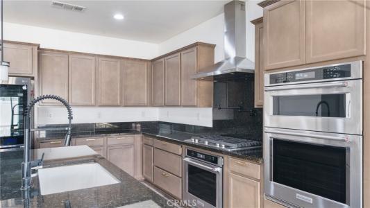 750 Green Court, Perris, California 92571