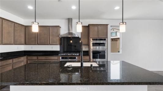 750 Green Court, Perris, California 92571
