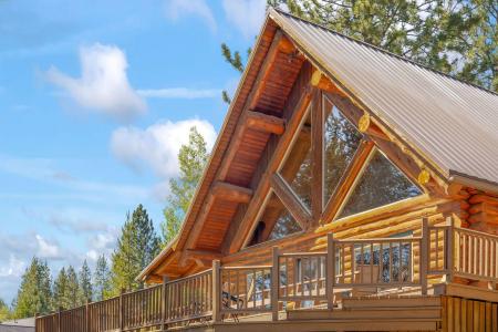 17337 Elsinore Road, Bend, Oregon 97707, USA