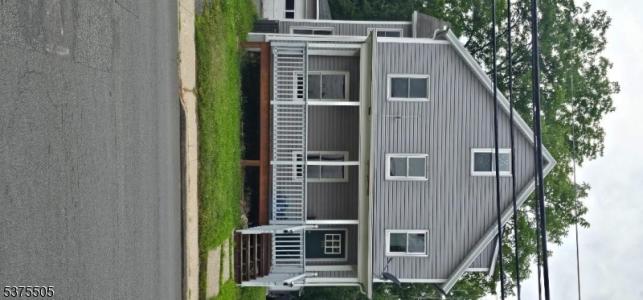 194 Main St, Newton Town, New Jersey 07860-1916