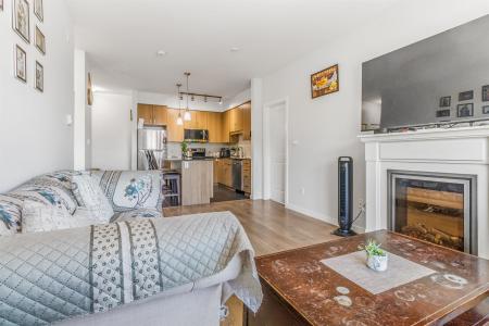 22290 NORTH AVE AVENUE, Maple Ridge, 不列颠哥伦比亚省 V2X 8Z8, 加拿大