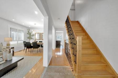 12 KNOTWOOD CRESCENT, Toronto, Ontario M1X 1V6, Canadá