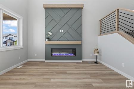 671 KING STREET, Spruce Grove, Alberta T7X 4P7, Canada