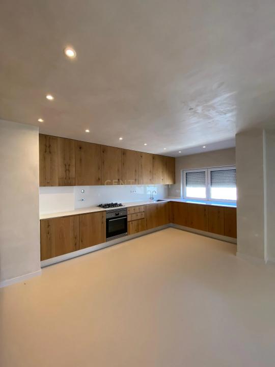 Oeiras, Lisbon 1495-019, Portugal