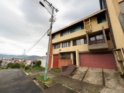 50 metros suroeste de la Rotonda El Farolito. casa #2967, Escalante Carmen San José, San José 00001, 코스타 리카