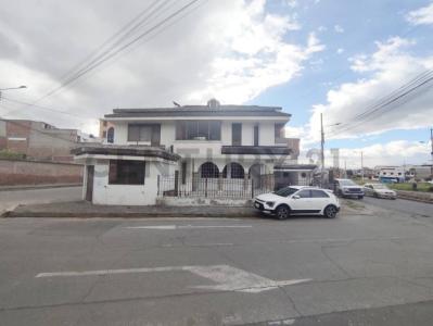 calles Manuel Quirola y Márquez de Villa Orellana 075, Riobamba, Chimborazo 00001, Ecuador