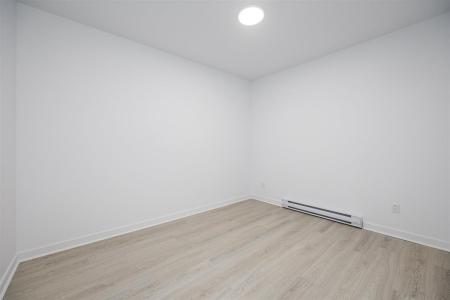 5778 Rue Hamilton, Montréal (Le Sud-Ouest), Quebec H4E 3C1, CANADÁ