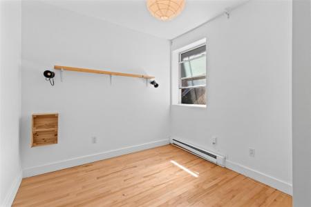 110  Rue Willibrord, Montréal (Verdun/Île-des-Sœurs), Québec H4G 2T4, Canada