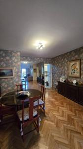 Pacheco de Melo 1800 B, Barrio Norte, Capital Federal 00001, Argentine