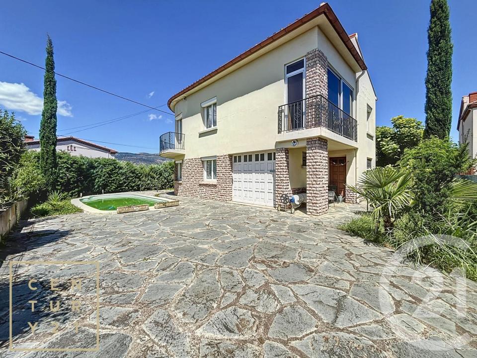 Prades, Languedoc-Roussillon 66500, Pháp