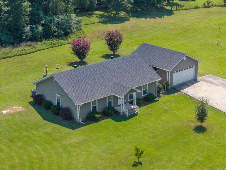 12 McKenzie Trail, Conway, Arkansas 72032, Estados Unidos