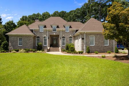 4002 Hidcote Court, Greenville, NC 27834, USA