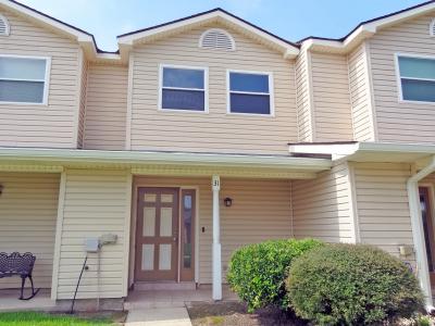 1600 MARSEILLE Drive Unit #31, Laplace, Louisiana 70068, USA