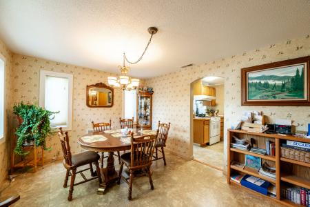 936 N Carrington Avenue, Buffalo, Wyoming 82834