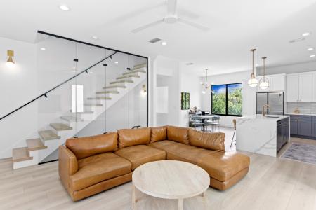 117 Gladys St W # 1, Tampa, פלורידה 33602, ארצות הברית של אמריקה 