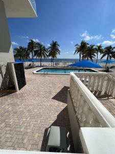 1000 S Ocean Boulevard #15J, Pompano Beach, Florida 33062
