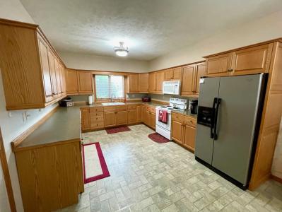 2316 W 42nd Street, Kearney, Nebraska 68845-1230