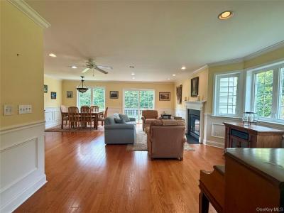 54 Hudson Vew Terr, Hyde Park, New York 12538, USA