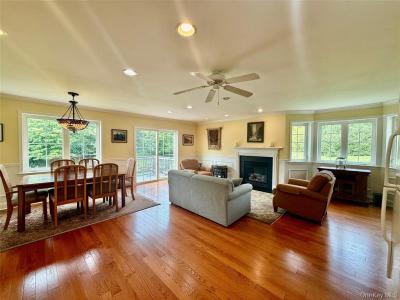 54 Hudson Vew Terr, Hyde Park, New York 12538, USA