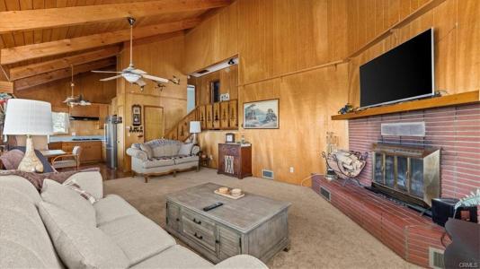 646 Arth Dr., Crestline, 加利福尼亚州 92325, 美国