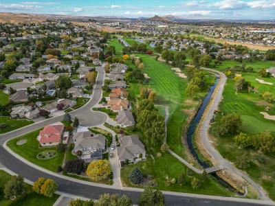 3906 S Morain Loop, Kennewick, Washington 99337, États-Unis