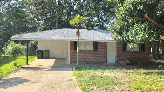105 Ashford Circle, Hattiesburg, Mississippi 39401, USA