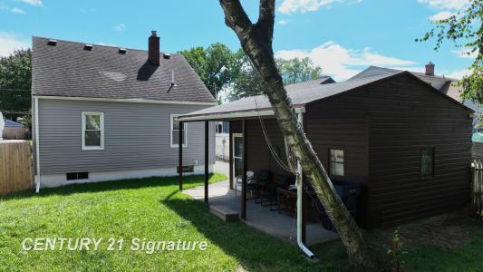 3918 Larchmont, Flint, Michigan 48532, USA