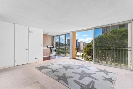1702 Kewalo Street Unit #508, Honolulu, Hawaii 96822, USA