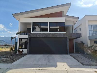 Pozos Santa Ana, San José 00001, كوستاريكا