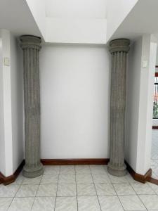 Arcos Ulloa Heredia, Heredia 00001, Costa Rica