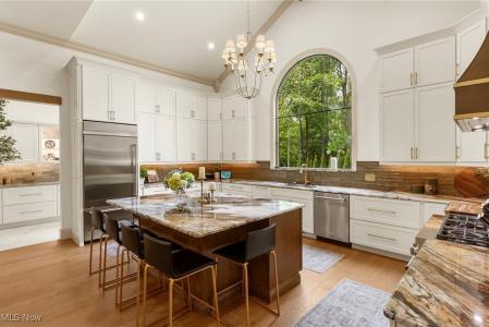 8484 Ivy Hill Drive, פולין , אוהיו 44514, ארצות הברית של אמריקה 