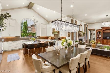 8484 Ivy Hill Drive, פולין , אוהיו 44514, ארצות הברית של אמריקה 