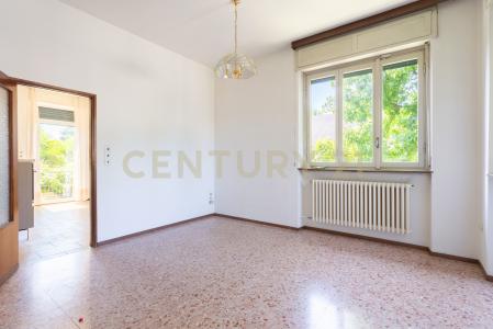 Via Giuseppe Garibaldi, Rescaldina, Lombardia 20027, איטליה