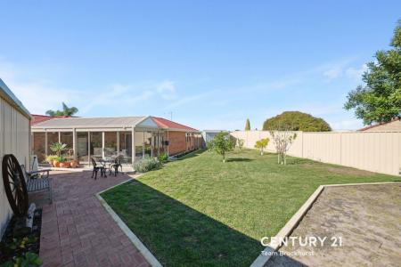 14 Poplar Place, Thornlie, WA 6108, Australia