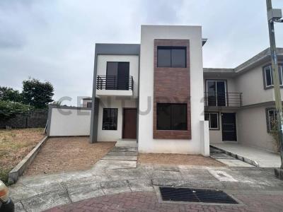 Urbanización Villa Club Etapa Luna sn, Daule, Guayas 00001, Ecuador