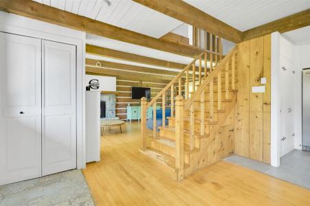 3205 Rue Carignan, Sainte-Adèle, Quebec J8B 3E1, Kanada