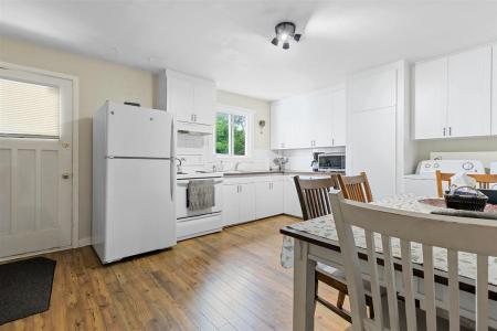 49 Rue De Lanaudière, Gatineau (Hull), 魁北克省 J8Z 3G6, 加拿大