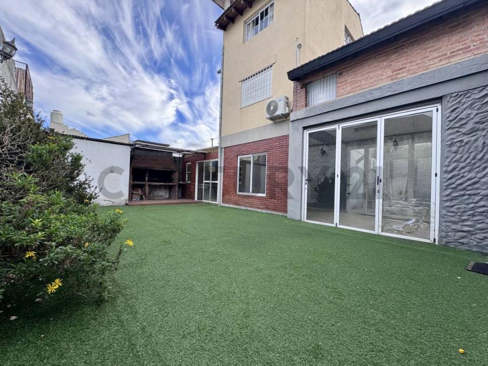 Adelina Hue 3508, General San Martín, GBA Norte 1651, Argentina