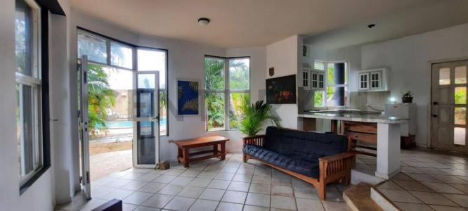 Av. principal Mario Oliveros S/N, San Juan Bautista, Nueva Esparta 6311, 베네수엘라