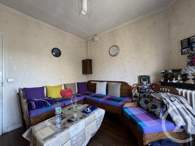 St Denis, Isla De Francia 93210, Francia