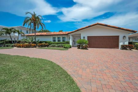 2057 Kansas Ave NE, St Petersburg, Florida 33703, Estados Unidos