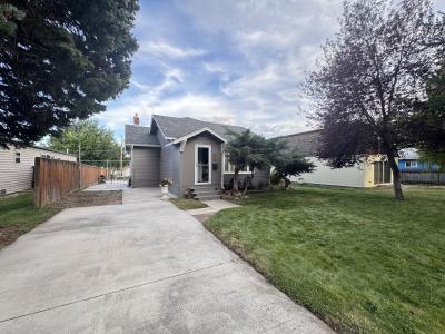 937 N Carrington Avenue, Buffalo, Wyoming 82834