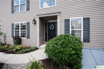 2073 Rolling Meadow Drive, Macungie, Pennsylvania 18062