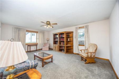 1022 Stadium Dr., St. Marys, فرجينيا الغربية 26170, الولايات المتحدة