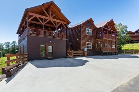 753 Bethlehem Way, Sevierville, Tennessee 37876, USA