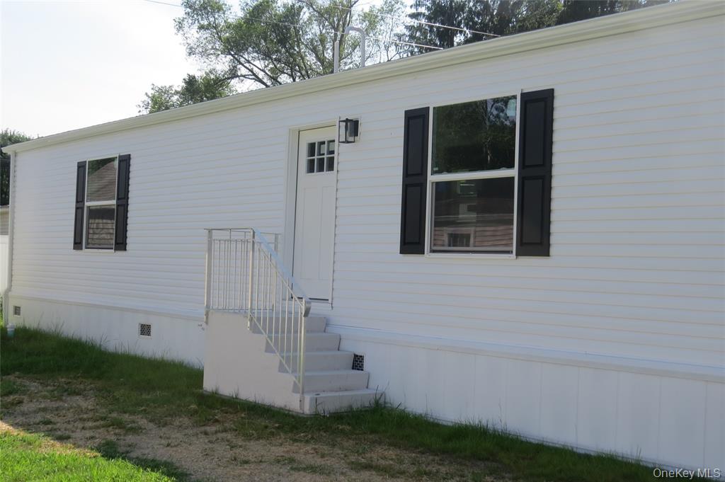 723 Beekman Rd # 48, Hopewell Junction, New York 12533, USA