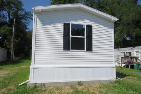 723 Beekman Rd # 48, Hopewell Junction, New York 12533, USA