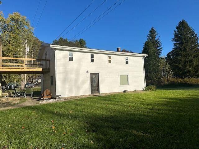 10081 St. Rt. 93 N, New Straitsville, Ohio 43766, Estados Unidos