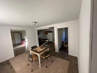 10081 St. Rt. 93 N, New Straitsville, Ohio 43766, Estados Unidos